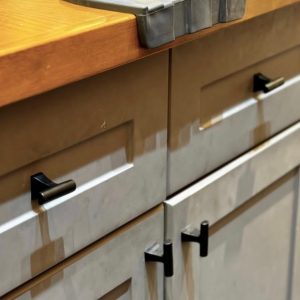 تک پیچ مشکی